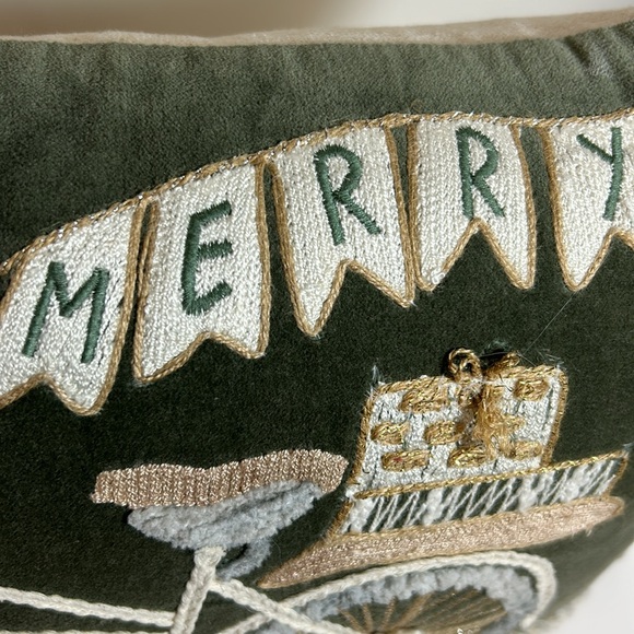 Green Velvet Merry Christmas Embroidered Pillow Gift Bike Metallic Floral - Picture 5 of 15
